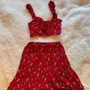Red Floral Set!